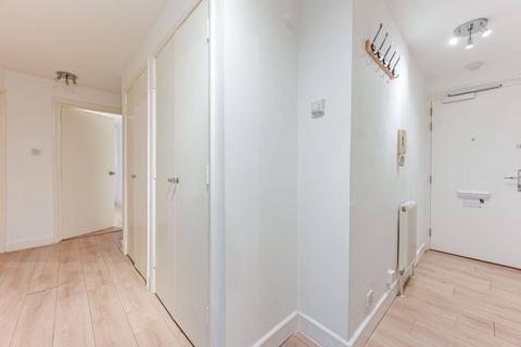 3 bedroom flat to rent, Elverton Street, Westminster, London, SW1P