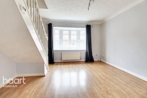 1 bedroom maisonette for sale, Lake Avenue, Rainham