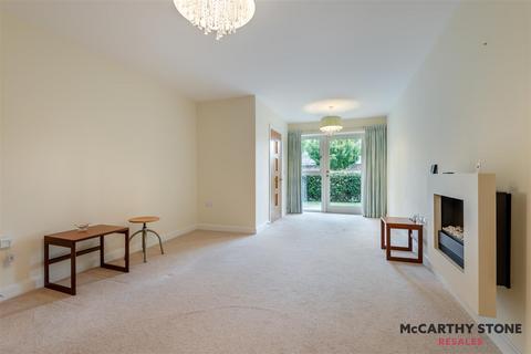 2 bedroom apartment for sale, Bath Gate Place, Tetbury Road, Cirencester, GL7 1ZJ