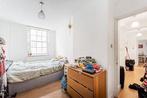 1 bedroom flat for sale, Camberwell Green, London SE5