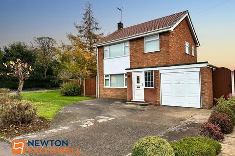 3 bedroom detached house for sale, Hardwick Drive, Ollerton, NG22