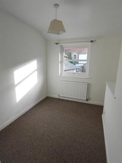 2 bedroom terraced house to rent, 4 Vicar Lane, Howden