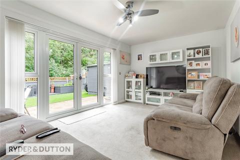 16 Walter Mills Way, Oldham, OL4 3FU
