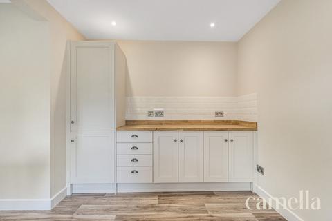 15 Farleigh Rise, Monkton Farleigh, Bradford-on-avon, BA15 2QP