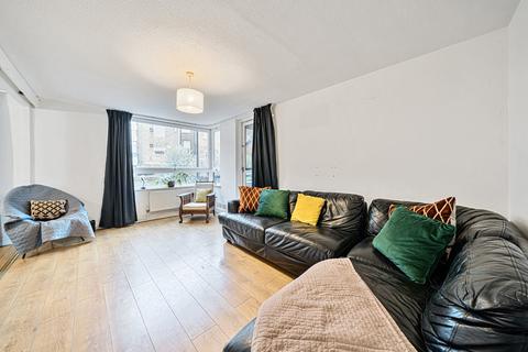 4 bedroom apartment for sale, Mary Datchelor Close, London