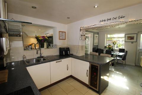 5 bedroom semi-detached house for sale, Malvern Close, Horwich, Bolton