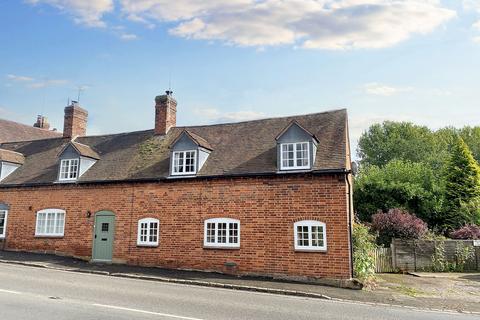 2 bedroom cottage to rent, Coventry Road, Stoneleigh, CV8