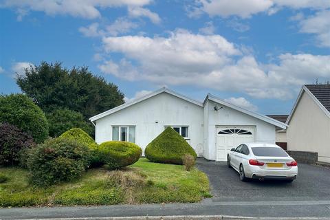 3 bedroom bungalow for sale, 1 Lindsway Park, Haverfordwest