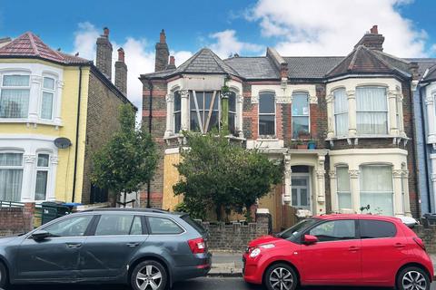 4 bedroom end of terrace house for sale, 28 Burrows Road, Kensal Rise, London, NW10 5SG