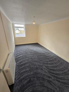 2 bedroom apartment to rent, Station Street, Nottingham NG17