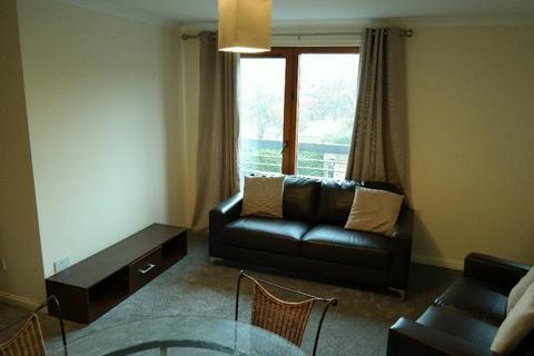 2 bedroom flat to rent, Haugh Road, Glasgow G3