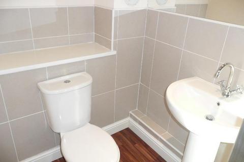 2 bedroom flat to rent, Haugh Road, Glasgow G3