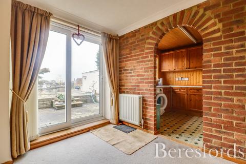 3 bedroom semi-detached house for sale, St. Marys Close, Panfield, CM7