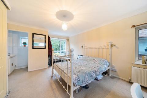 3 bedroom end of terrace house for sale, Vicarage Road, Alton, Hampshire, GU34