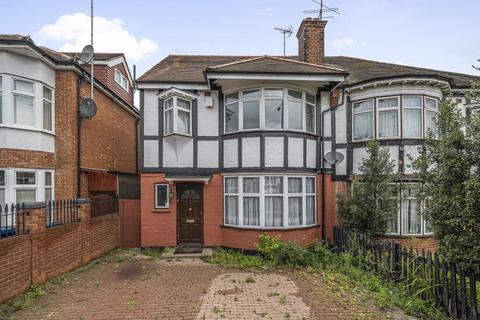 5 bedroom semi-detached house to rent, Nether Street,  West Finchley,  N3