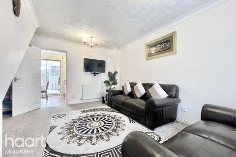 2 bedroom terraced house for sale, Addington Way, Luton