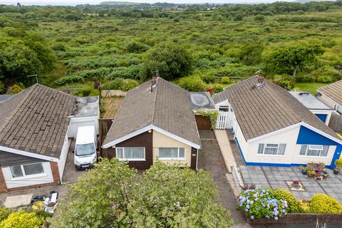 3 bedroom detached bungalow for sale, Westland Avenue, West Cross, Swansea