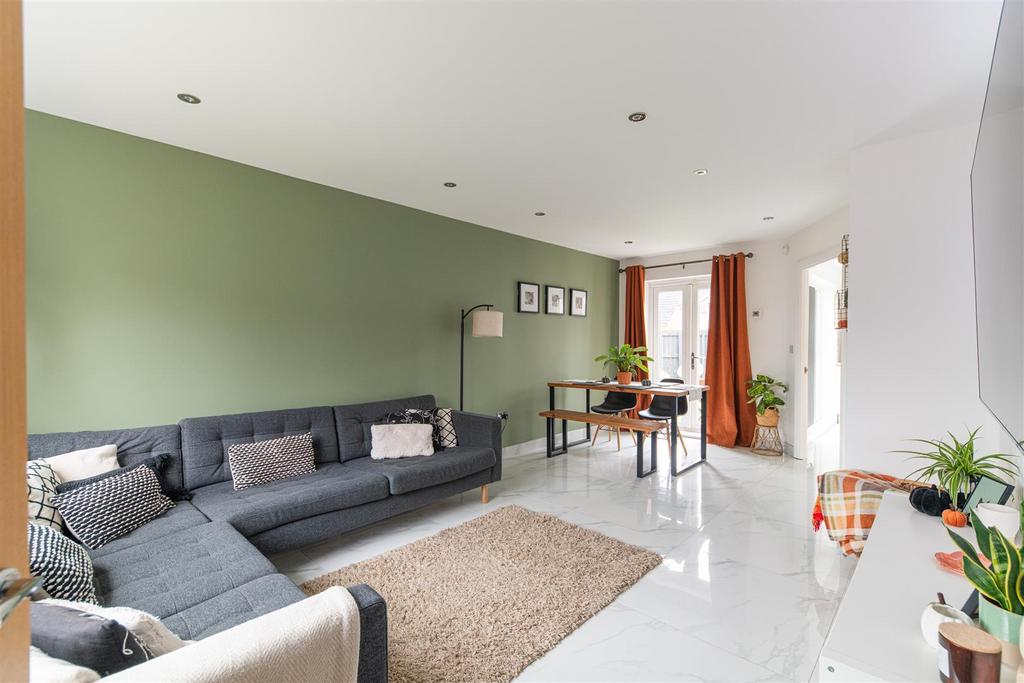 Haydon Drive, Wallsend, Newcastle... 3 bed townhouse for sale £230,000