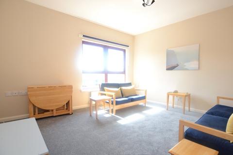 2 bedroom flat to rent, Grovepark Street, Glasgow, G20