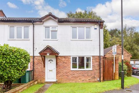 3 bedroom end of terrace house for sale, Heathfield, Crawley, West Sussex