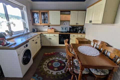3 Bryncwar Road, Penygroes, Llanelli, SA14 7PG