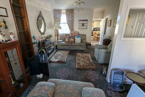 3 Bryncwar Road, Penygroes, Llanelli, SA14 7PG