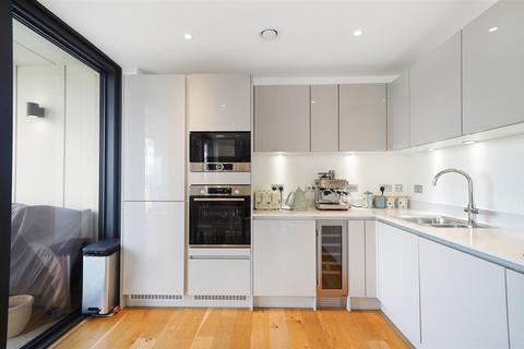 3 bedroom apartment for sale, Brick Kiln One, Lewisham SE13