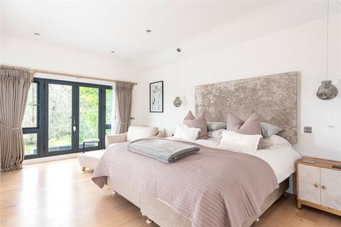 5 bedroom detached house for sale, Weathercock Lane, Woburn Sands, Milton Keynes, Bedfordshire, MK17