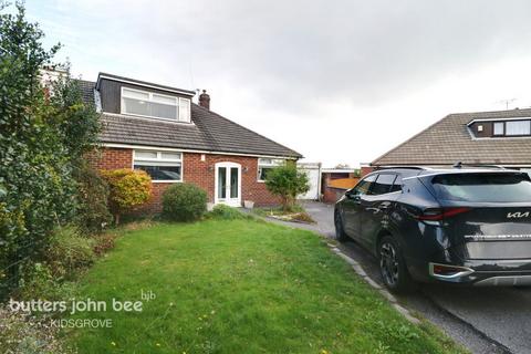 3 bedroom semi-detached house for sale, Highfield Avenue, Whitehill, ST7