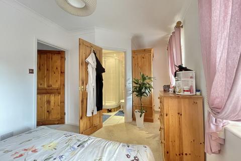 71 Cowick Hill, Exeter, EX2 9NQ