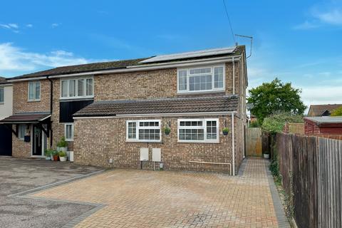 3 bedroom semi-detached house for sale, Priory Avenue, Cambridge CB24