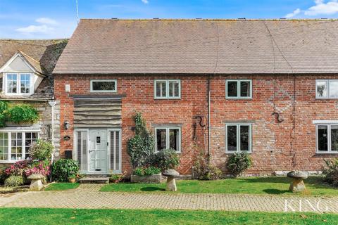 3 bedroom barn conversion for sale, Owlets End, Barton, Alcester B50