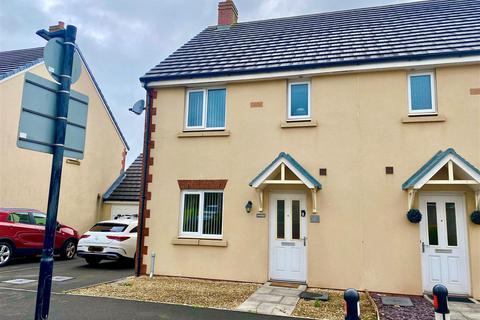 3 bedroom semi-detached house to rent, Ffordd Y Draen, Parc Derwen, Coity, Bridgend, CF35 6DB