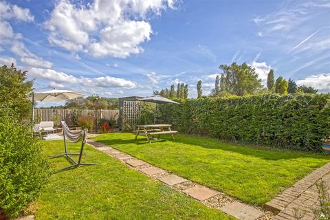 3 bedroom semi-detached house for sale, Nelson Row, Arundel