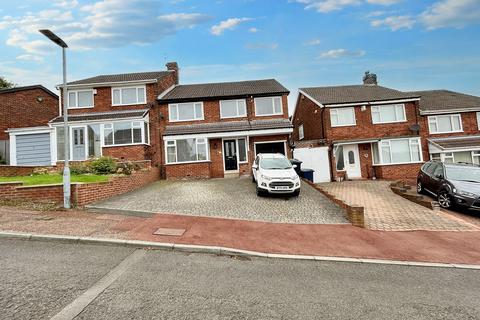 4 bedroom semi-detached house for sale, Horncliffe Gardens, Swalwell, Newcastle upon Tyne, Tyne and Wear, NE16 3EN