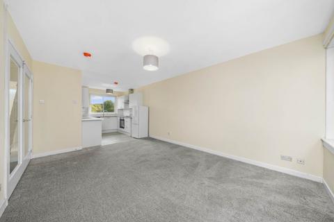 2 bedroom flat to rent, Invergarry Quadrant, Glasgow G46