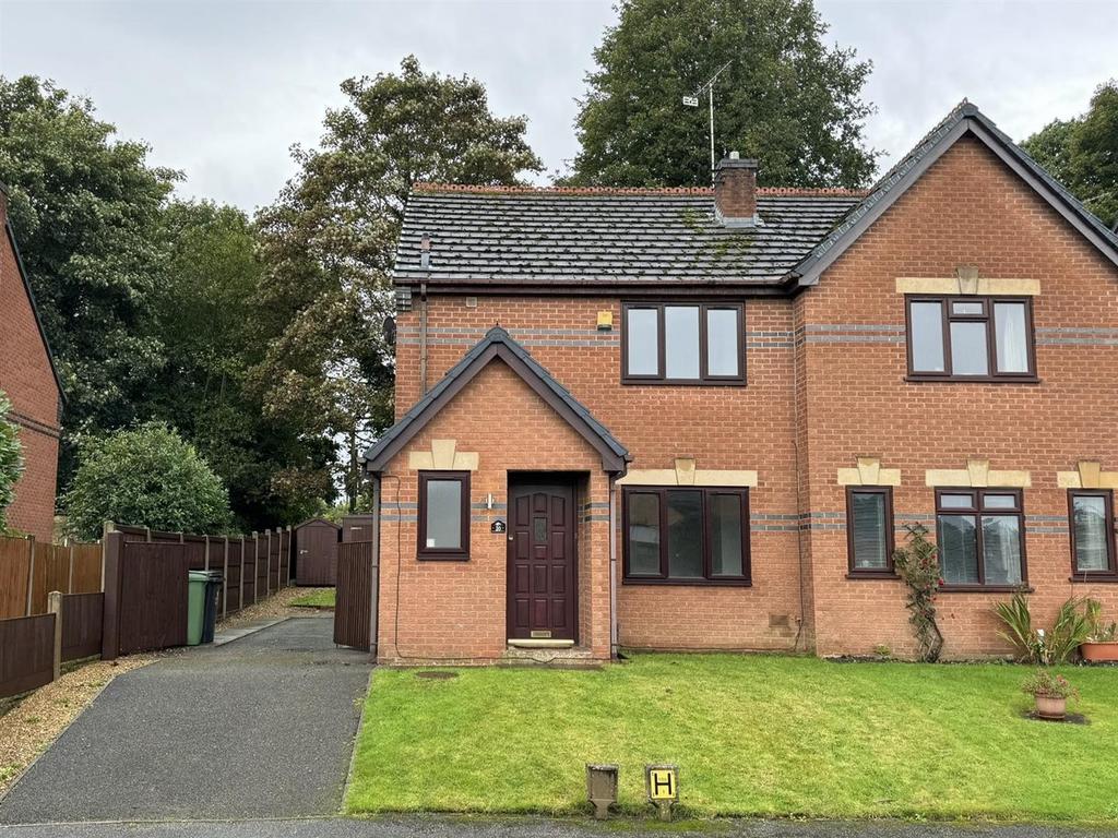 Church View, Ruabon. 3 bed semidetached house to rent £900 pcm (£208 pw)