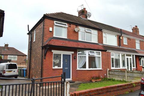 2 bedroom house to rent, Argyll Road, Chadderton, Oldham