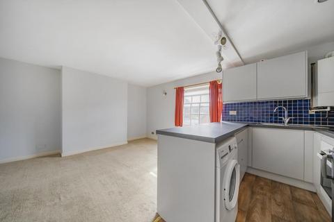 1 bedroom flat for sale, Reading Road,  Henley-On-Thames,  RG9