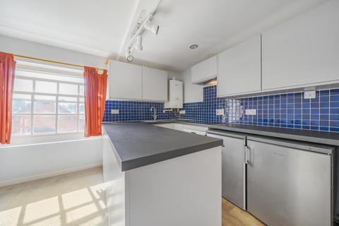 23b Reading Road, Henley-on-thames, RG9 1AB