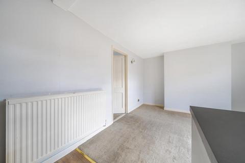 23b Reading Road, Henley-on-thames, RG9 1AB