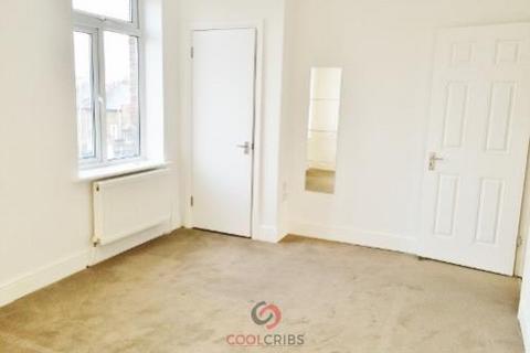 3 bedroom flat to rent, Linburn House NW6