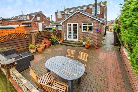 4 bedroom semi-detached house for sale, Leyburn Grove, Chapeltown, Sheffield