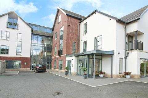 2 bedroom apartment for sale, Main Street, Leeds LS26