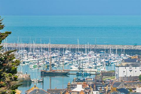 4 bedroom detached house for sale, Langley Avenue, Brixham