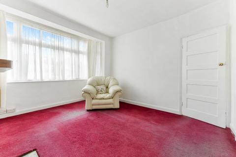 40 Ardrossan Gardens, Worcester Park, KT4 7AU