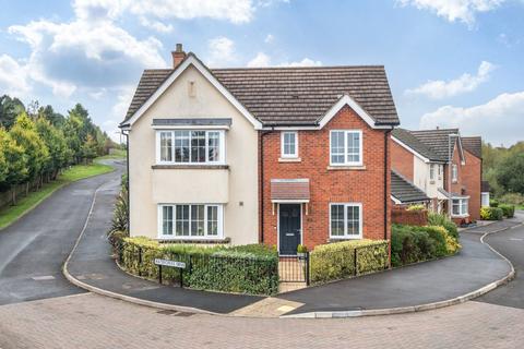 4 bedroom detached house for sale, Cowslip Close, Catshill, Bromsgrove, Worcestershire, B61