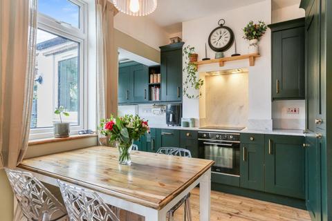 49 Parbury Road, London, SE23 1NZ