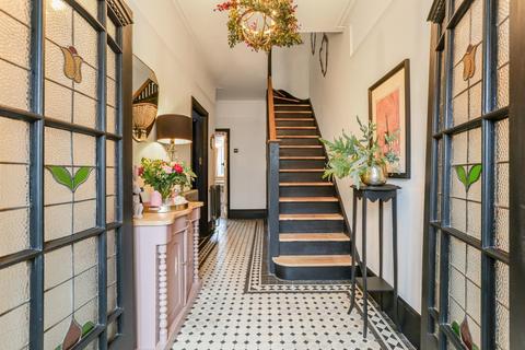 49 Parbury Road, London, SE23 1NZ