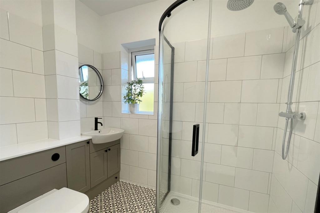 Wareham Studio to rent £800 pcm (£185 pw)